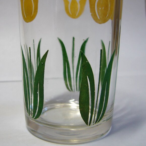 Vintage Swanky Swig Yellow Tulips 3 7/8" Glass, 3 Ring Top, Single Replacement - Picture 3 of 5